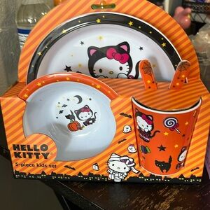 Hello kitty 5 piece dish 2 set BUNDLE
